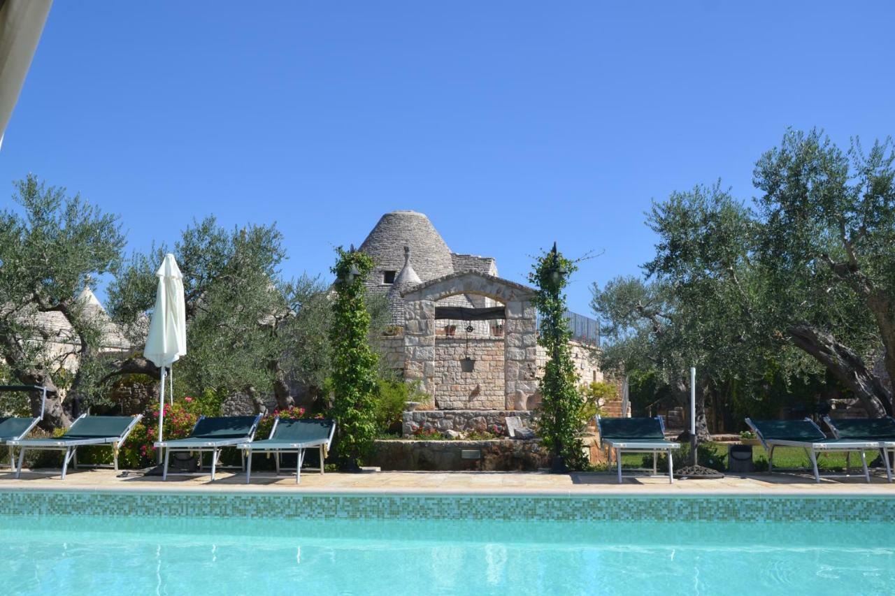 Masseria Montanaro Cisternino Exterior photo